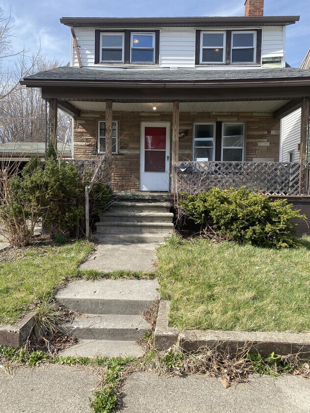 Primary Photo - 1652 Tyler St