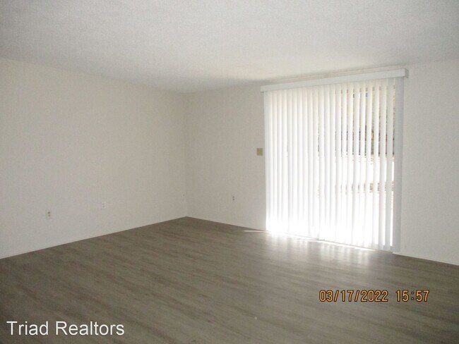 Building Photo - 3 br, 2 bath House - 69083 Old Dale Road