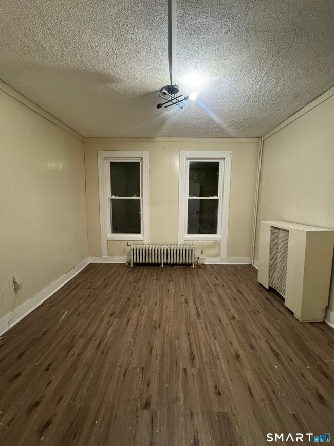 Foto del edificio - 18 Woolsey St