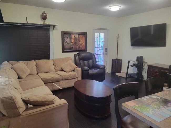 Foto del edificio - 714 N Federal Hwy