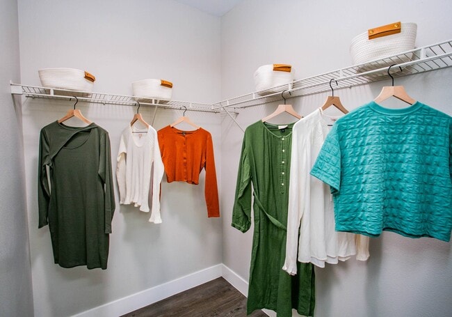 Building Photo - Octave Apartments