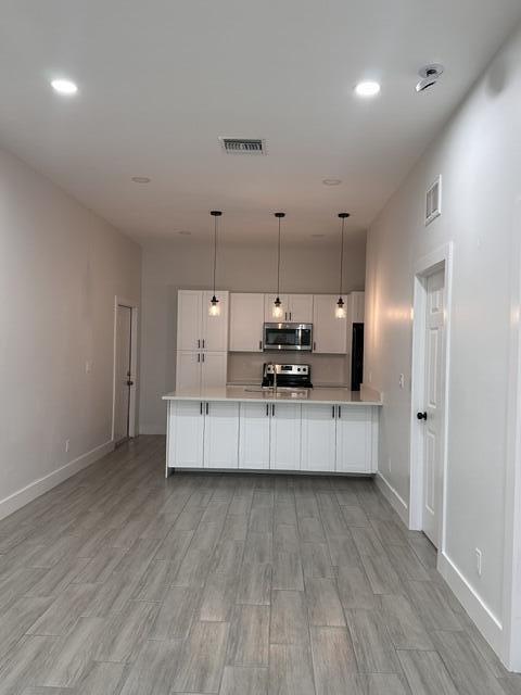 Foto del edificio - 651 NE 60th Ave