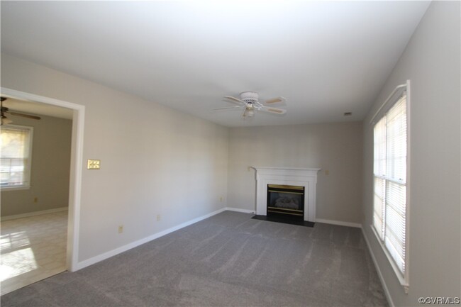 Building Photo - 13001 Chimney Stone Ct