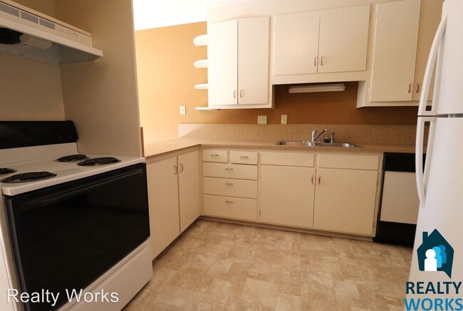 Foto del edificio - 1327-1329 S 24th St