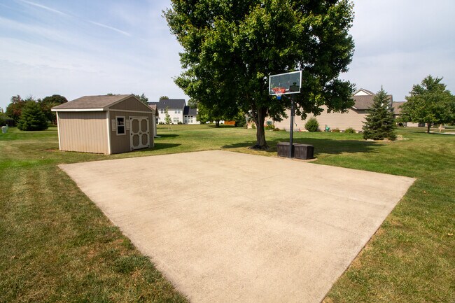 Building Photo - 50 Shadow Valley Ct