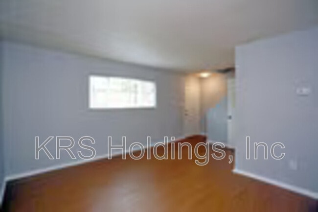 Building Photo - 855 41st St