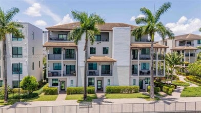 Building Photo - 4714 NW 84th Ct