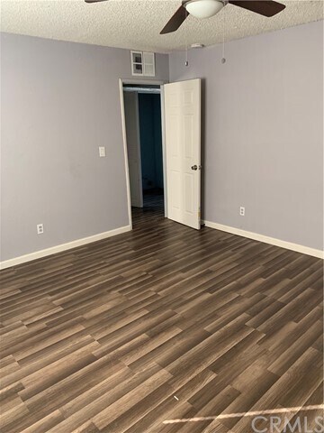 Building Photo - 707 Sterling Rd