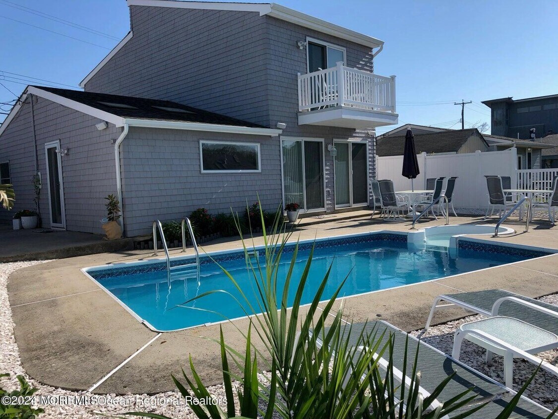 1137 Beach Blvd, Lacey Township, NJ 08731 House Rental in Lacey