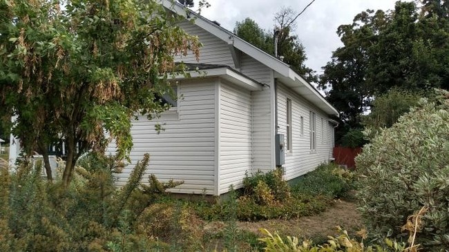 Building Photo - 3 bedroom in Walla Walla WA 99362