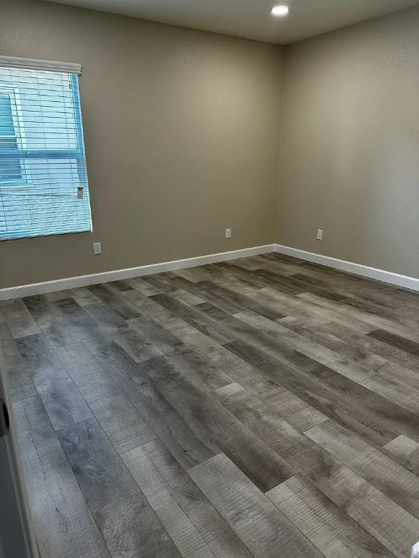 Building Photo - 223 W Gleason St