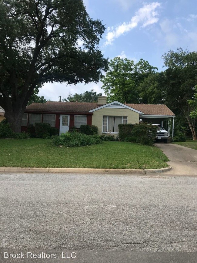 Building Photo - 2 br, 2 bath House - 4308 Barnett Street