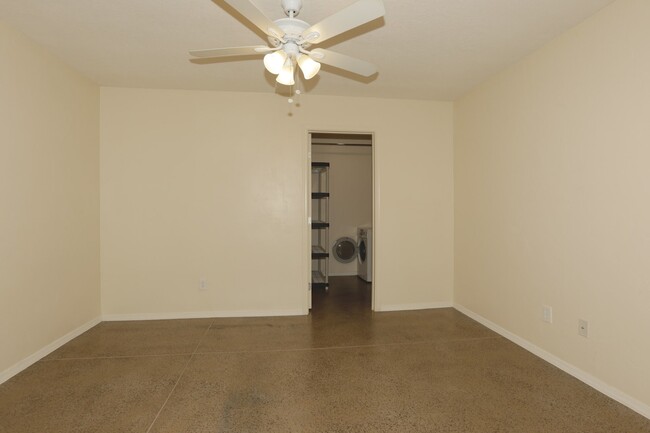 Building Photo - 23221 Gavin Way, Unit APT 2