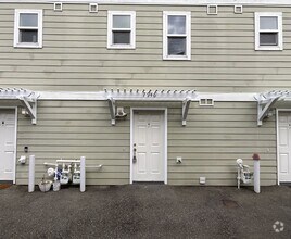 Building Photo - 7946 9th Ave SW