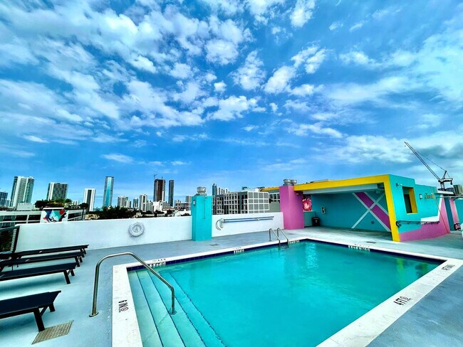 Foto del edificio - 136 NW 26th St