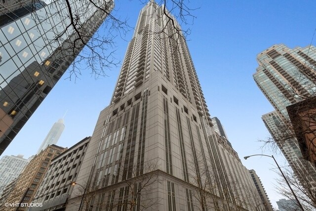 Foto del edificio - 55 E Erie St