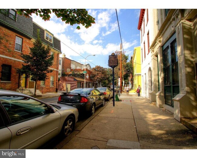 Foto del edificio - 413 S 11th St