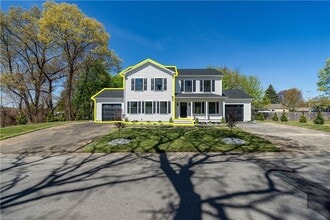 Building Photo - 83 Cadora Ave