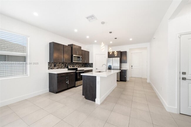 Building Photo - 13229 SW 271st Ter