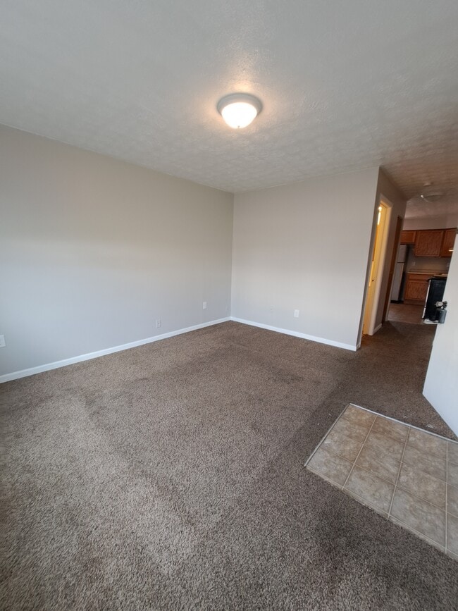 Building Photo - 4015 Keats Dr