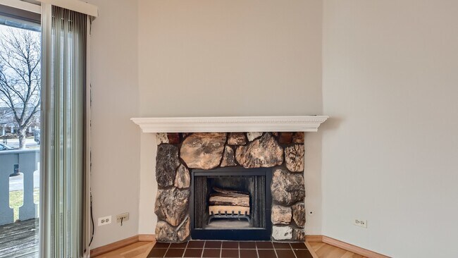 Building Photo - 219 Arrowwood Ct