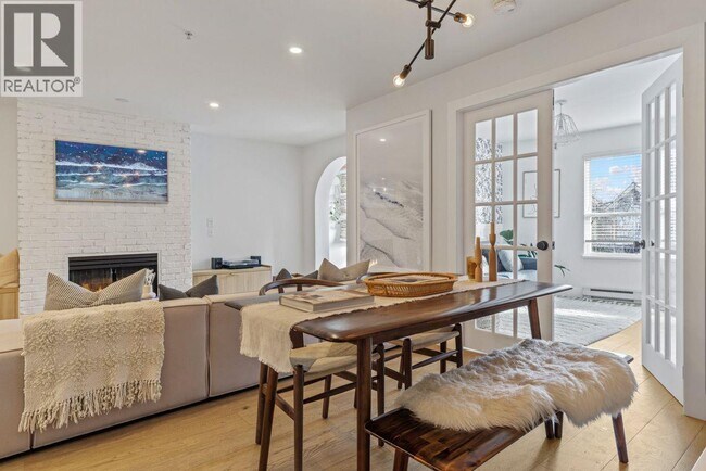 Building Photo - 2680 W 4th Ave