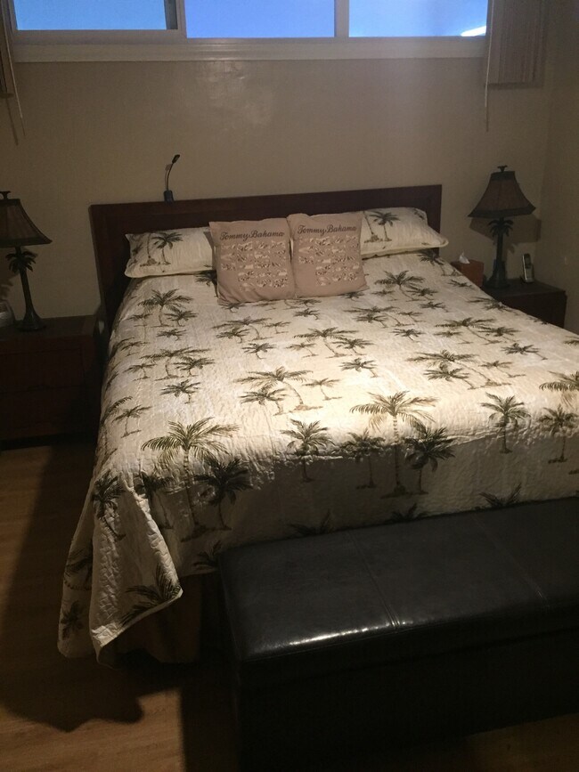 Bedroom (Cal King) - 2531 S Kihei Rd