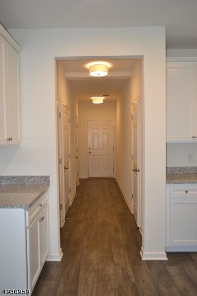 Building Photo - 136 Aspen Dr