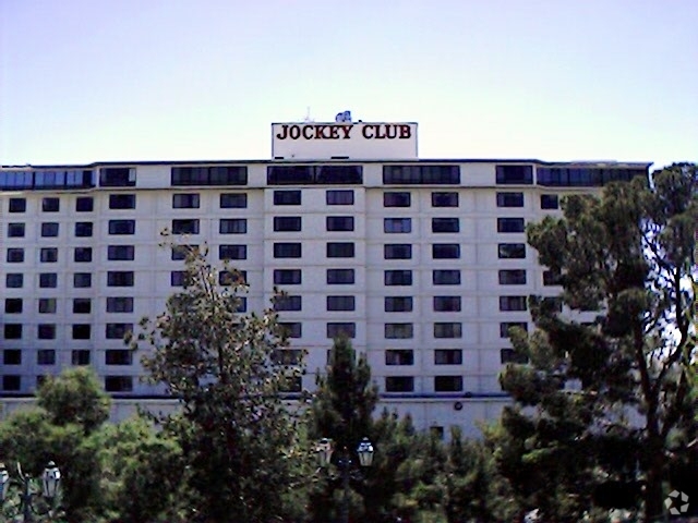 Foto del edificio - Jockey Club