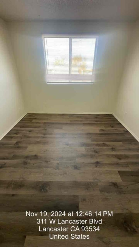 Foto del edificio - 333 W Lancaster Blvd