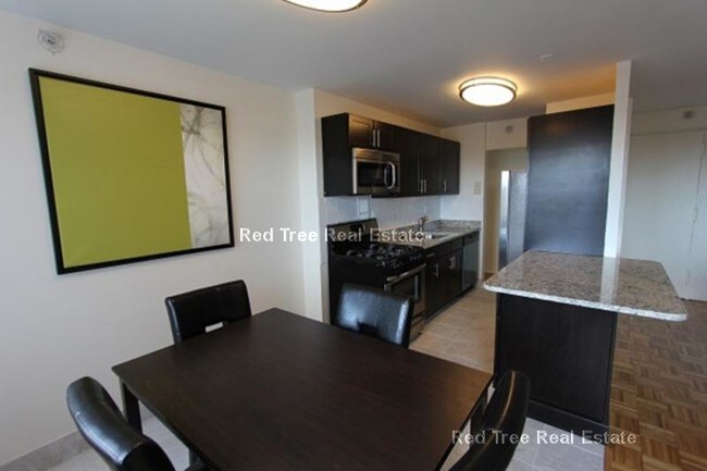 Foto del edificio - 185 Freeman St