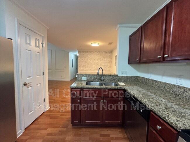 Foto del edificio - 3900 Riverlook Pkwy SE