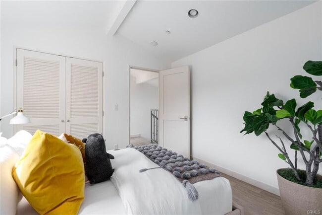 Foto del edificio - 432 1/2 Goldenrod Avenue, Newport Beach, C...