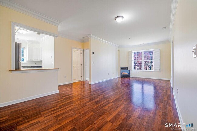 Foto del edificio - 105 Richards Ave