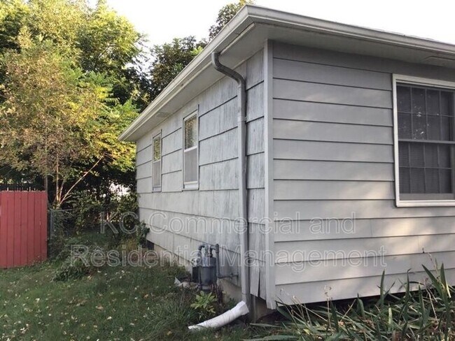 Building Photo - 14602 East 39th Terrace S