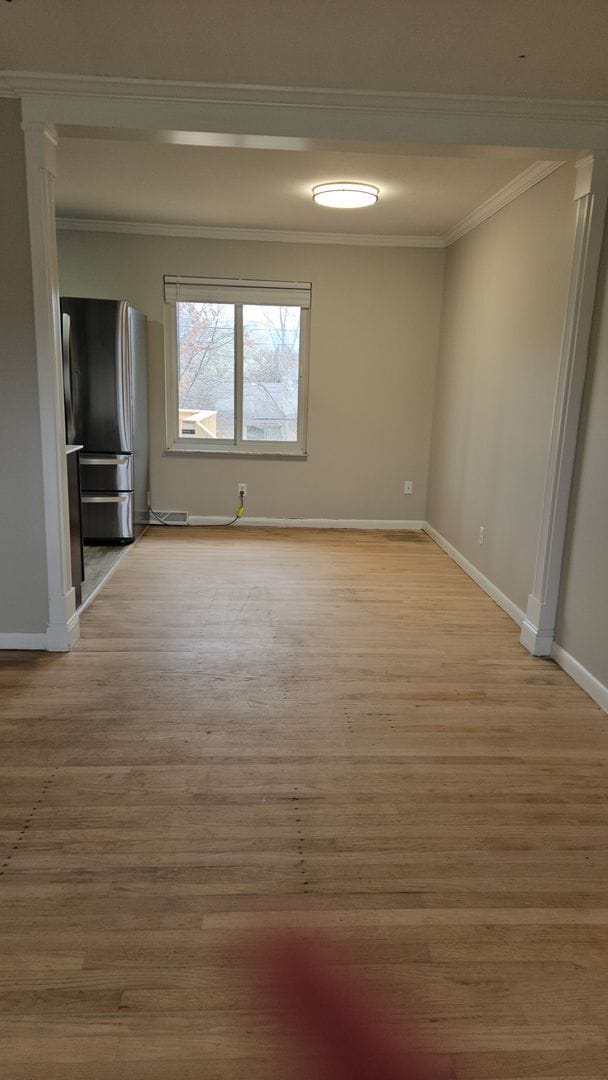 Building Photo - Spacious Bi-level home in New Albany