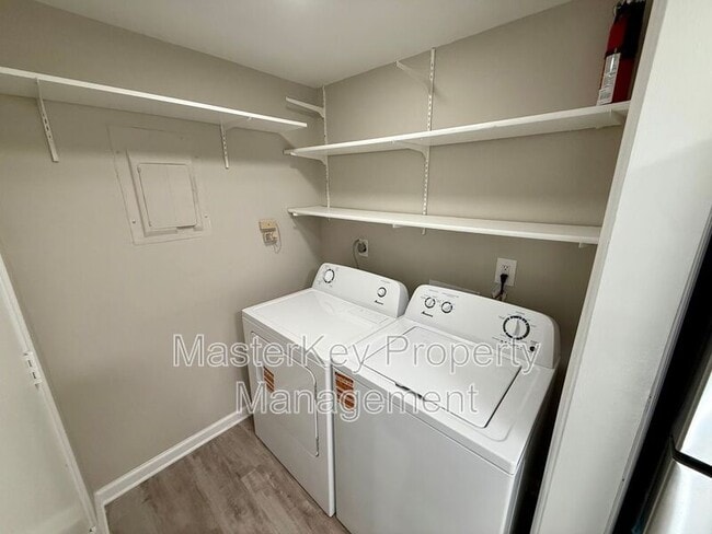 Photo - 126 Friar Ln Townhome