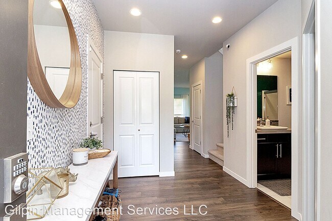 Building Photo - 6 br, 2.5 bath House - 17509 131st St. SE ...
