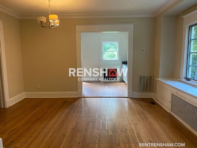 Foto del edificio - Modern 2 bed/1.5 bath DUPLEX unit Availabl...