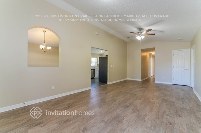 Foto del edificio - 215 1st St