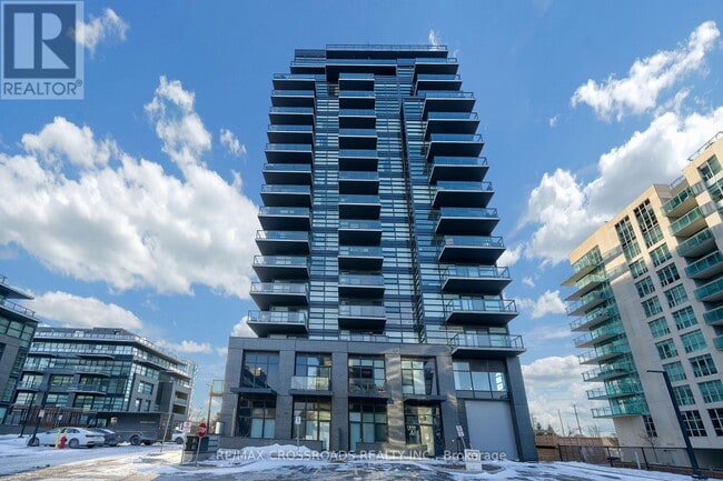 Building Photo - 1606 Charles St