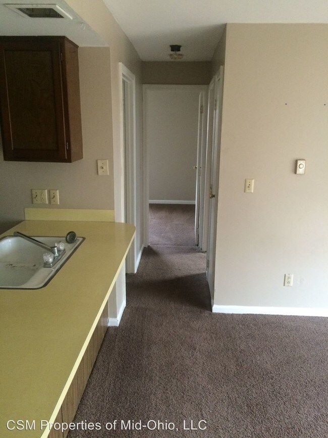 Building Photo - 135 E Cook Rd