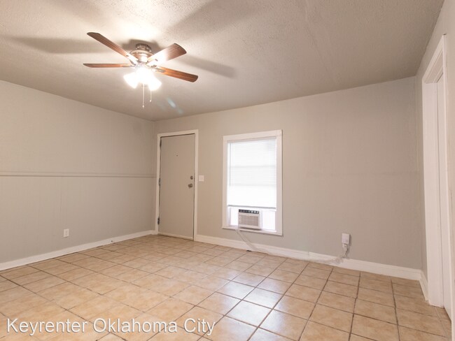 Building Photo - 3 br, 1 bath House - 3320 S Saint Clair Ave