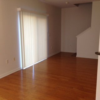 Building Photo - TOWNHOME  West St. Petersburg,  3 Bedrooms...