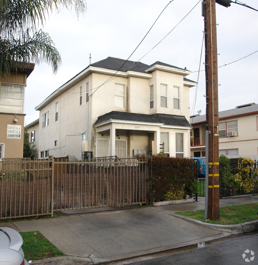 Building Photo - 5257 Denny Ave