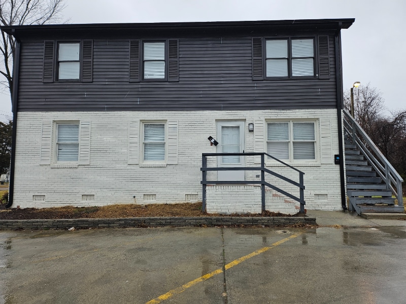 810 E Bragg St Unit A, Greensboro, NC 27406 Room for Rent in