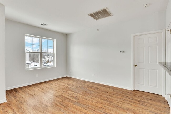 Interior Photo - Steeplechase At Malta