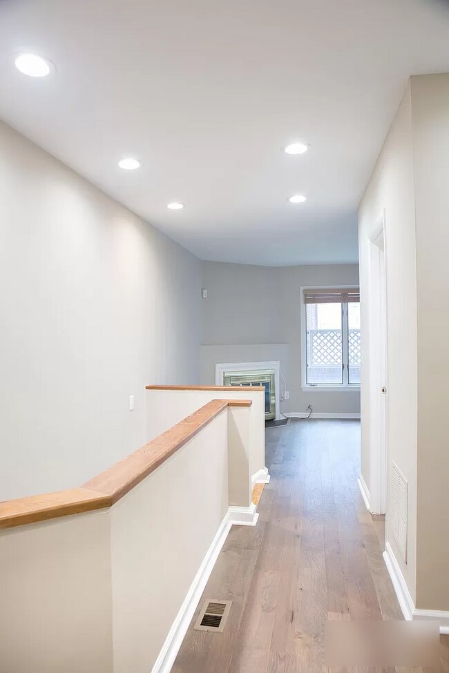 Upstairs Hall way 3 - 1625 Q St NW