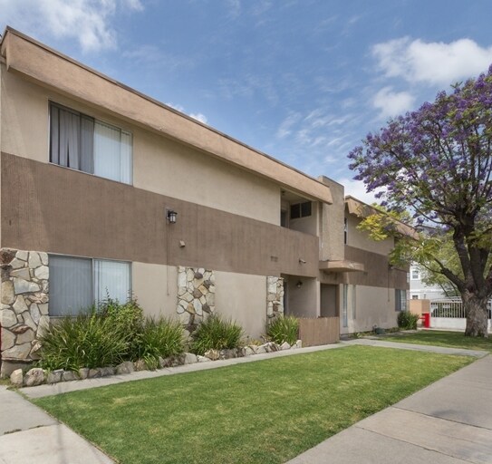 Foto principal - 6471 Western Ave