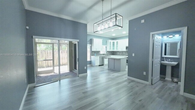Foto del edificio - 2352 SE 16th Terrace